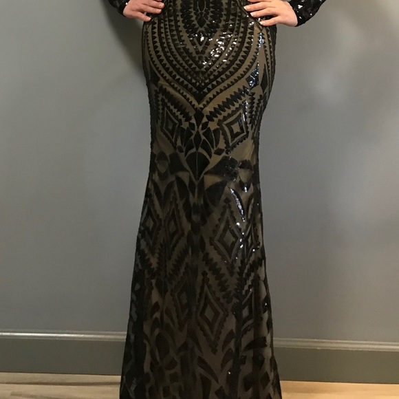 Evening sequined black gown - Picture 4 of 4